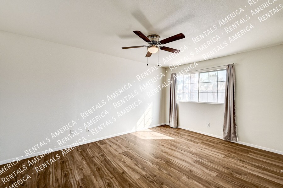 Building Photo - 8144 Autumn Star Ave