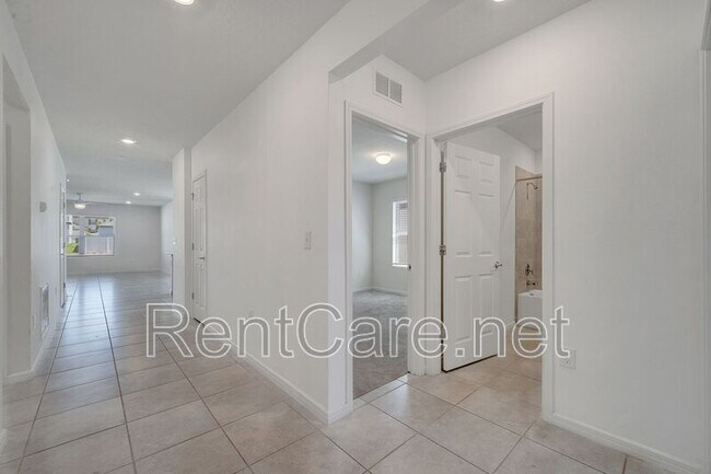 Building Photo - 309 Citrus Isle Lp