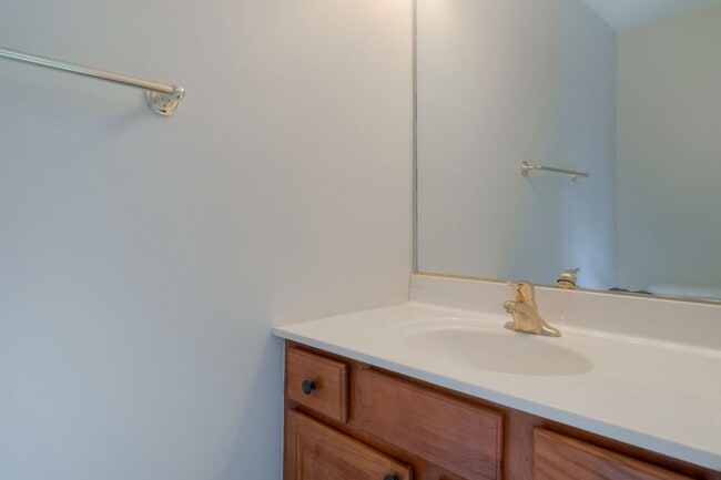 Building Photo - Available for the 2026-2027 lease term.