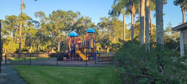 Building Photo - 5620 Sherborn Dr