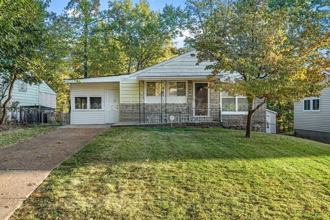 Building Photo - 212 Mc Alpine Dr