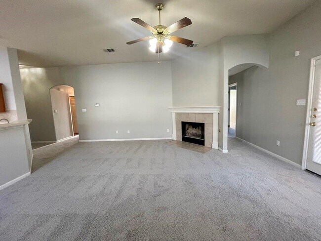 Building Photo - 2305 Bakers Way