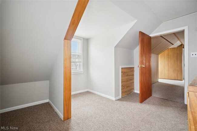 Building Photo - 14416 Krems Ave