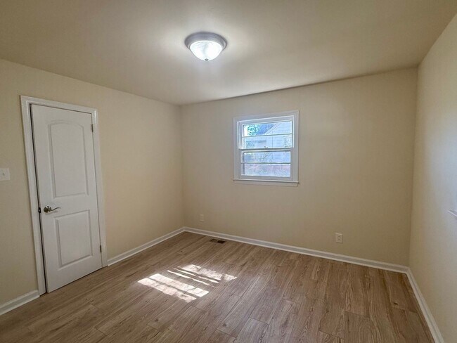 Building Photo - 2BR • 1BA + Two Flex Spaces – Updated Home...