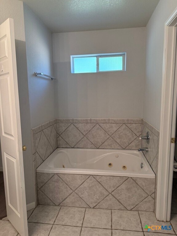 Building Photo - 2105 Indian Camp Trail