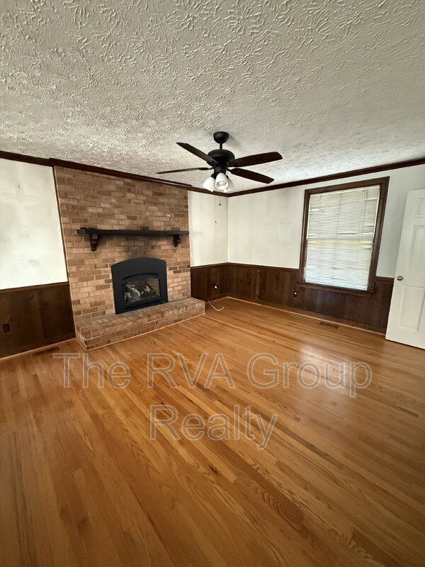 Building Photo - 10075 Aragon Dr