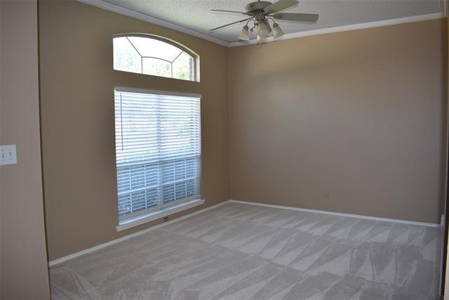 Building Photo - 4207 Sarasota Ln