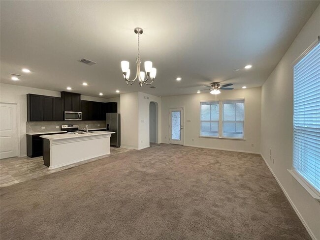 Building Photo - 168 Crimson Ln