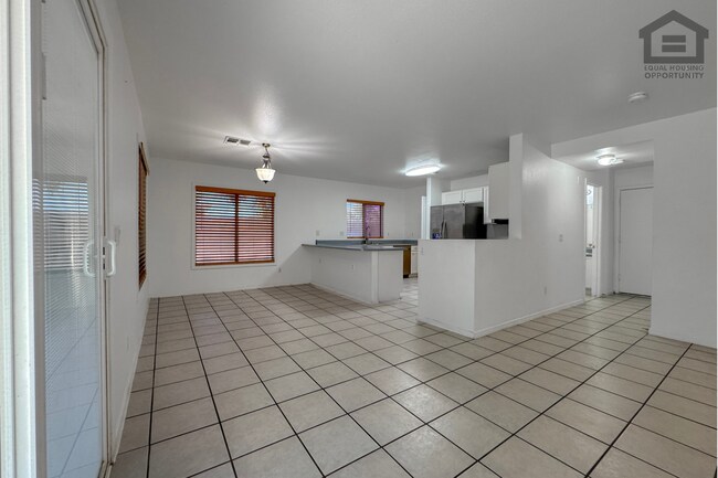 Building Photo - 11595 W Holly St