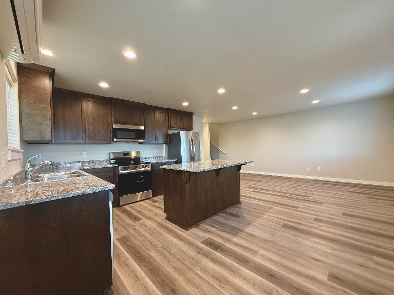 Building Photo - 1125 Annalise St