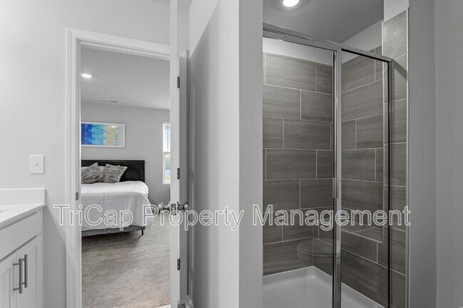 Building Photo - 1723 Chirping Trl