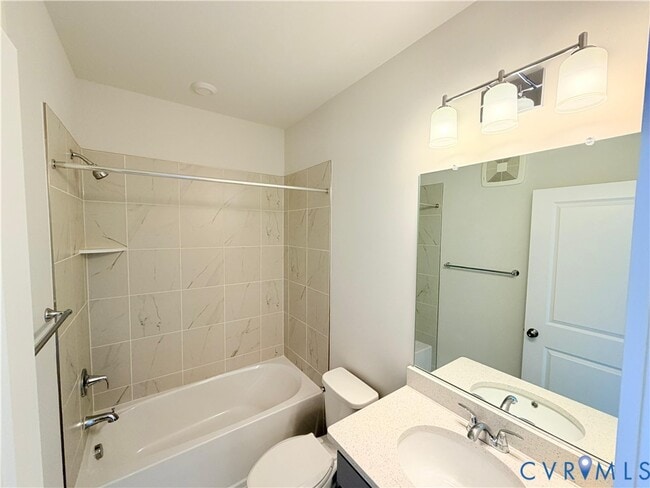 Building Photo - 5320 Wyndham Forest Dr