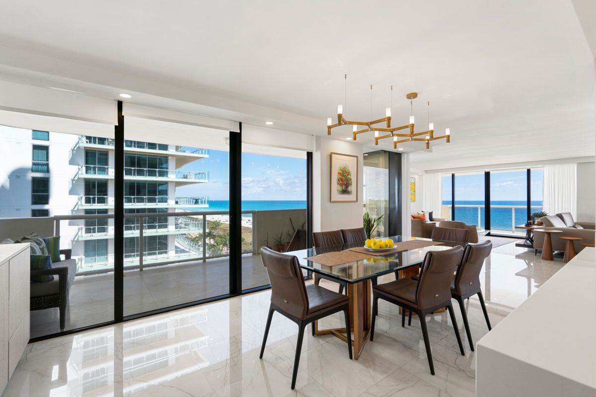 Building Photo - 5757 Collins Ave