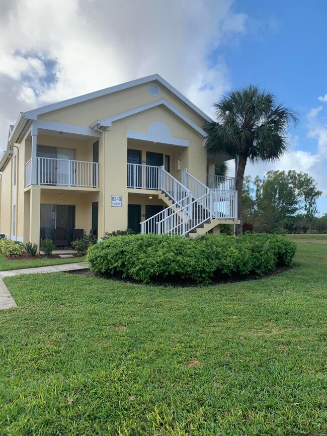 Building Photo - 6340 La Costa Dr