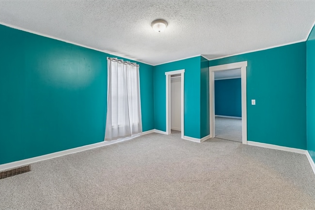 Building Photo - Turnkey Northside Duplex – Fully Renovated...