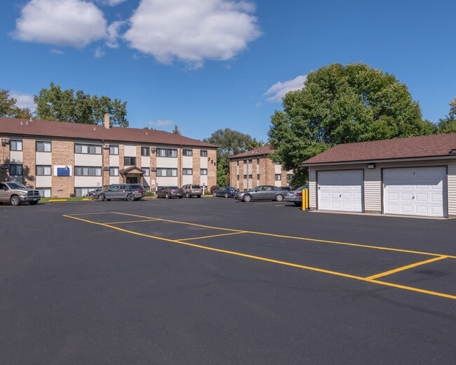 Interior Photo - Lakeview Apartments