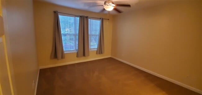 Building Photo - 3797 Piney Grove Dr