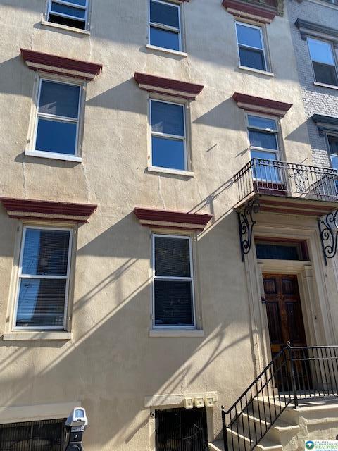 Primary Photo - 27 N 2nd St