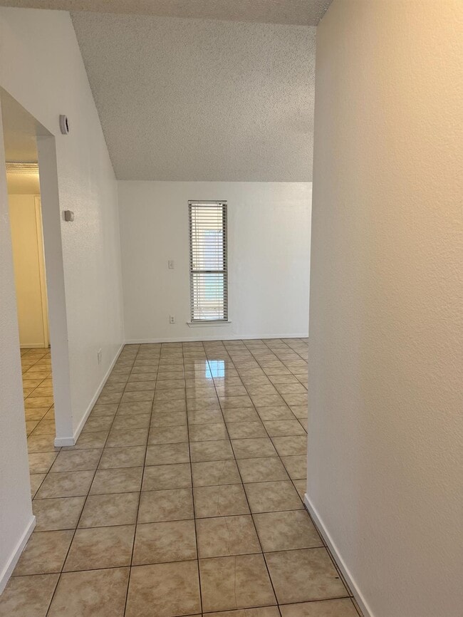 Building Photo - 6348 N Genoa Ave