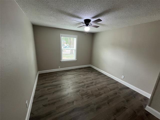 Building Photo - 719 Fairwood Dr
