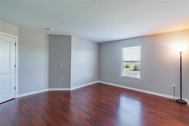 Building Photo - 8016 Alamosa Wood Ave