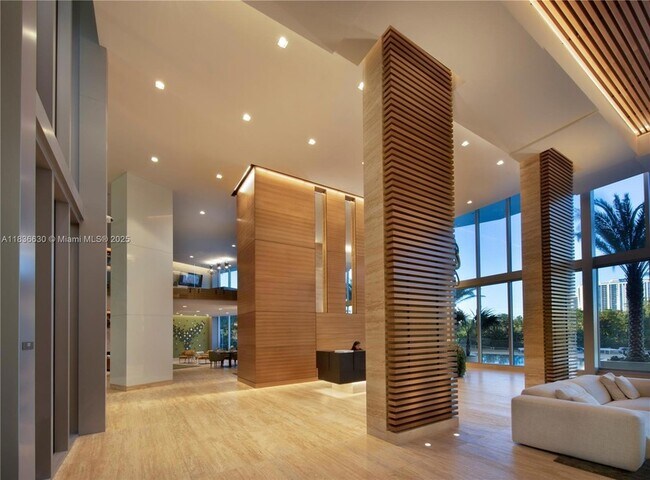 Building Photo - 16385 Biscayne Blvd