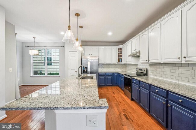 Building Photo - 9305 Sumner Lake Blvd