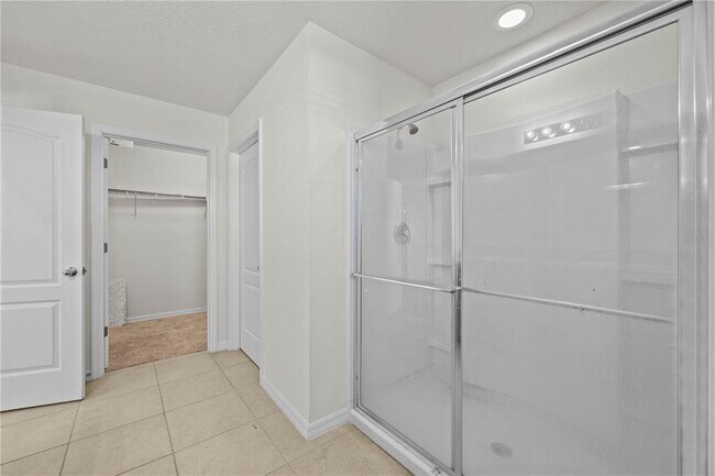 Building Photo - 817 Sheen Cir