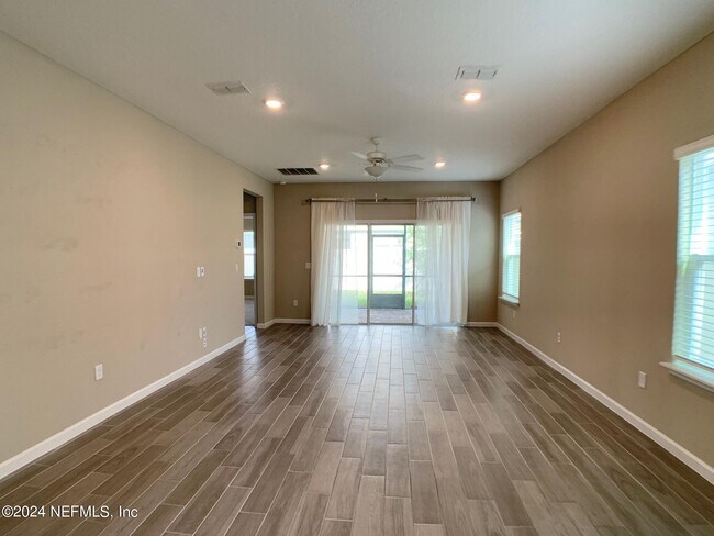 Building Photo - 7374 Hilladale Creek Ln