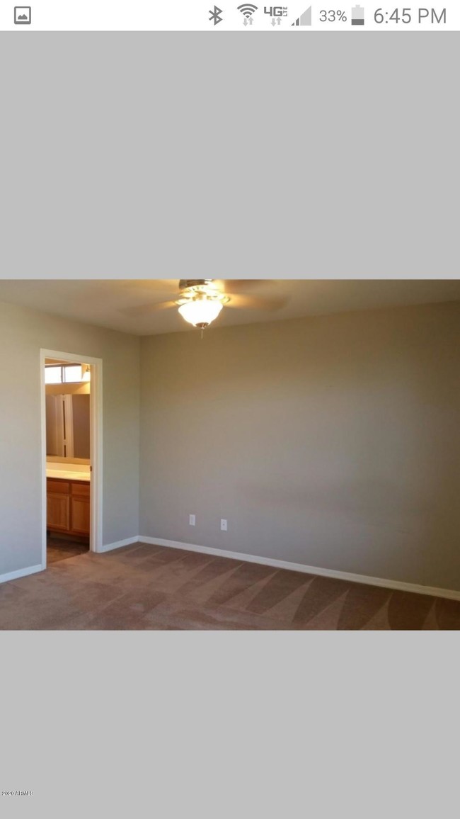 Building Photo - 12925 W Fleetwood Ln