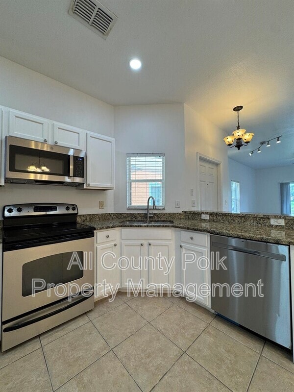 Building Photo - 4054 Winding Vine Dr