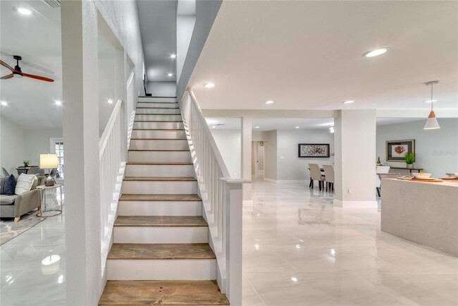 Building Photo - 15722 GardenSide Ln