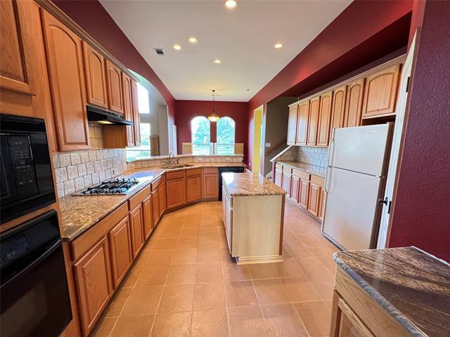 Building Photo - 7517 Rodeo Dr