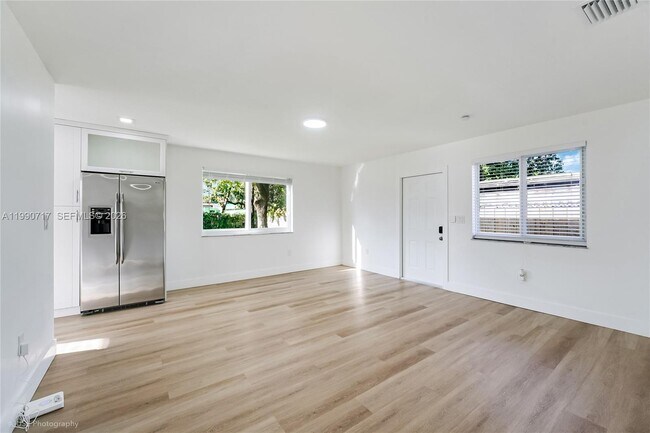 Building Photo - 2820 NW 95th St