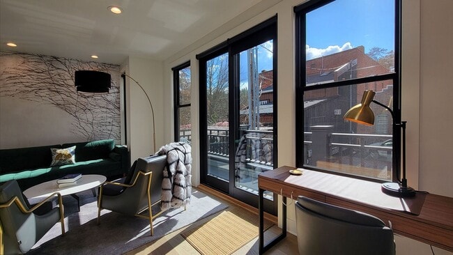 Building Photo - Station House Suite B is a stunning 2 bedr...
