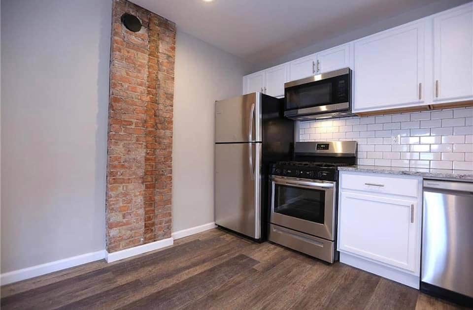 Building Photo - 1 Stebbins St