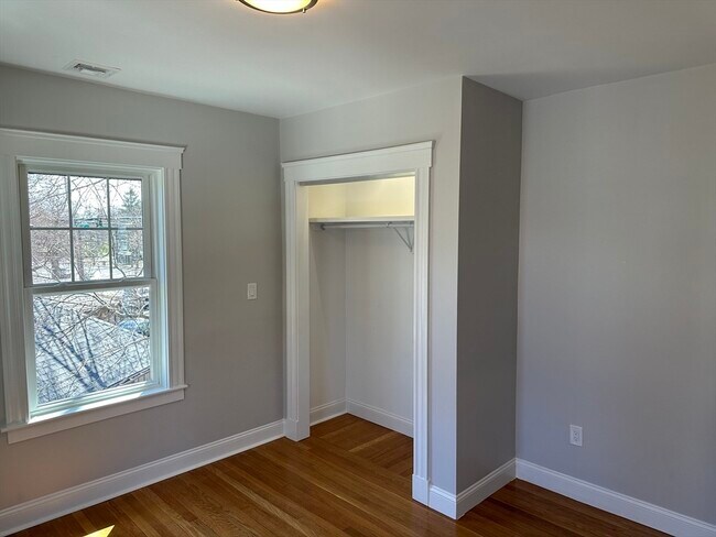 Building Photo - 35 Trapelo Rd