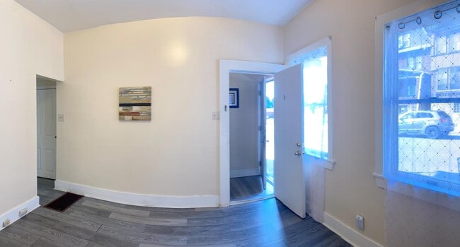 Building Photo - 1501-03 13th Ave