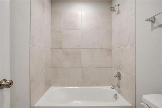 Building Photo - 4525 Hogan's Alley Dr