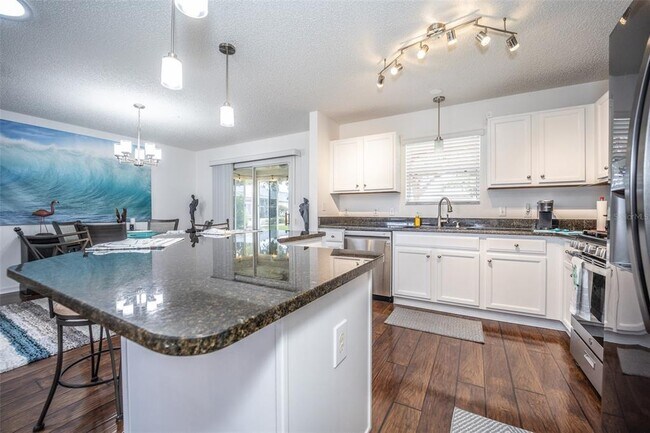 Building Photo - 9245 SE 178th Madeline Ln