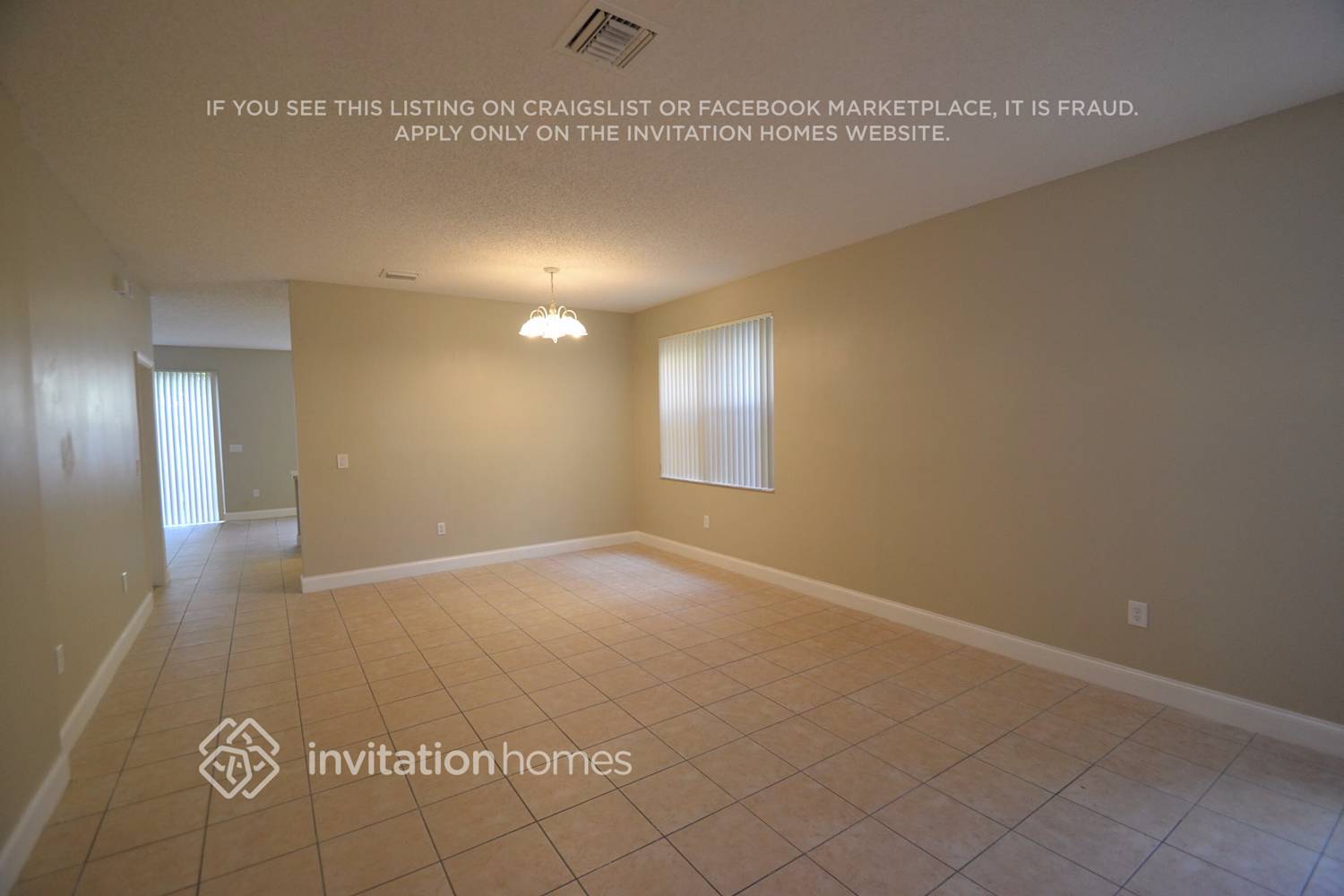 Building Photo - 15808 SW 48th Manor
