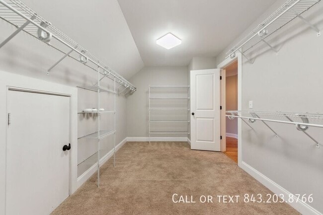 Building Photo - 2038 Shields Ln