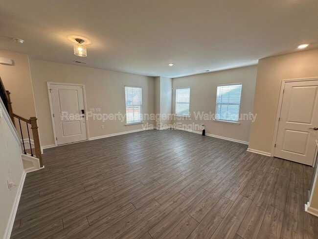 Building Photo - 344 Abbots Ml Dr