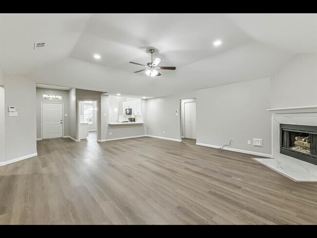 Building Photo - 3627 Liles Ln