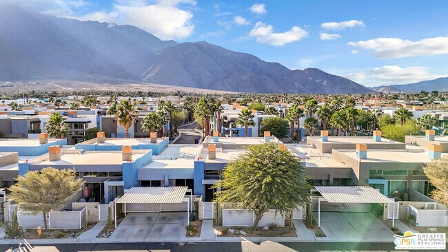 Building Photo - 3657 Quiet Side St