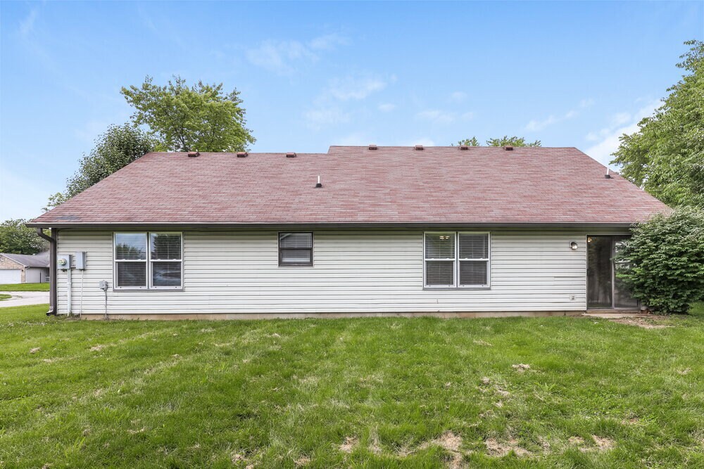 Building Photo - 5631 Nodlehs Ct