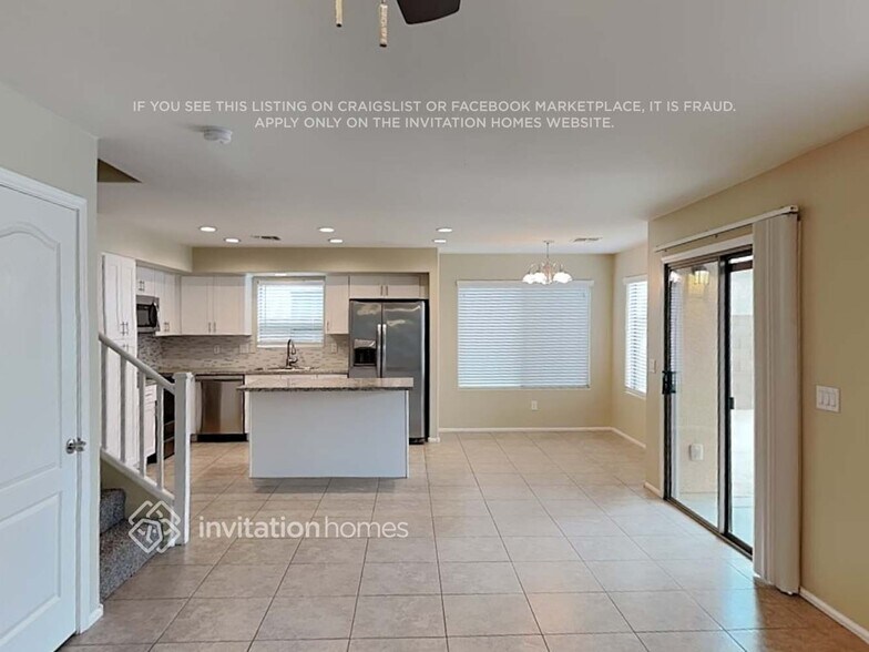 Building Photo - 12324 W Denton Ave