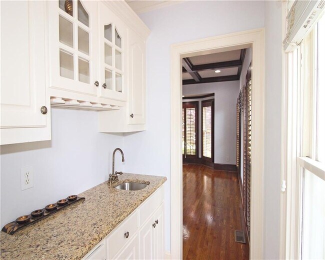 Building Photo - 7775 Tintern Trce