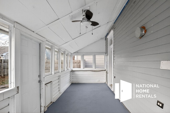 Building Photo - 1418 Olive St