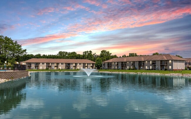 Building Photo - 102 Aspen Dr